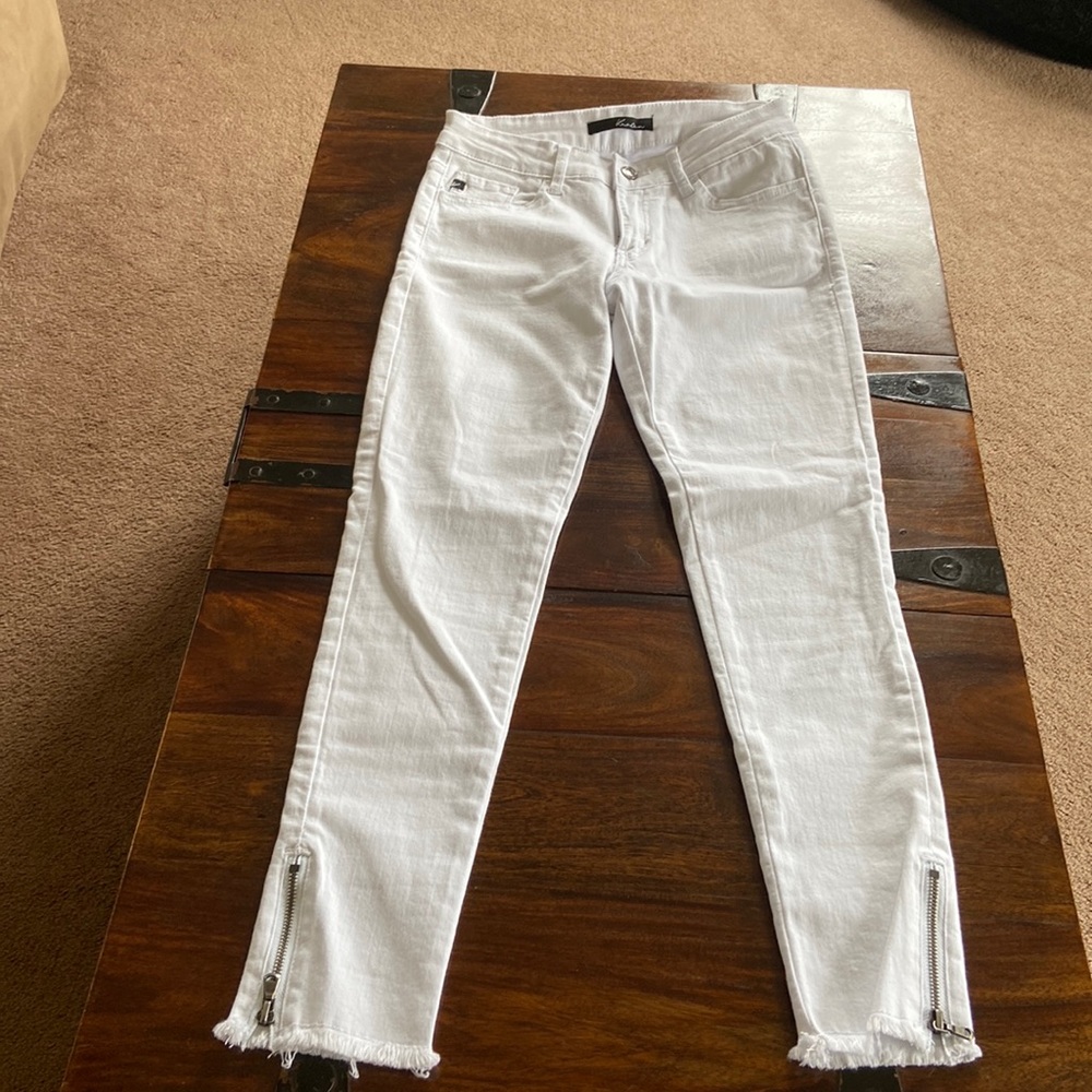 Holland Mid Rise Ankle Skinny Jeans. Excellent condition never worn.